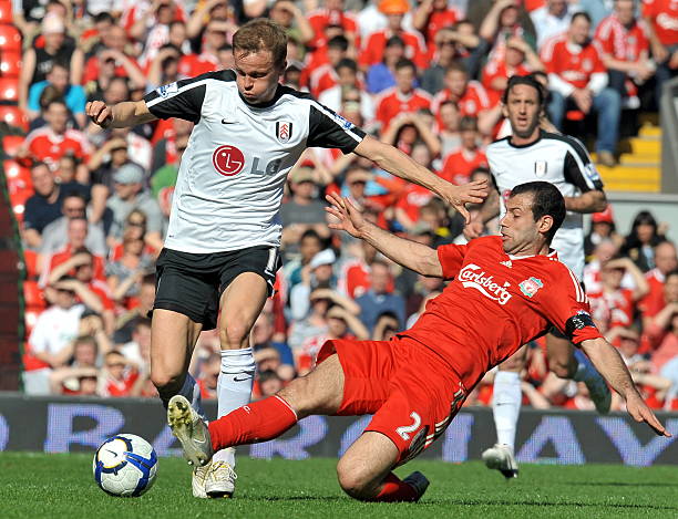 相比之下 相比之下