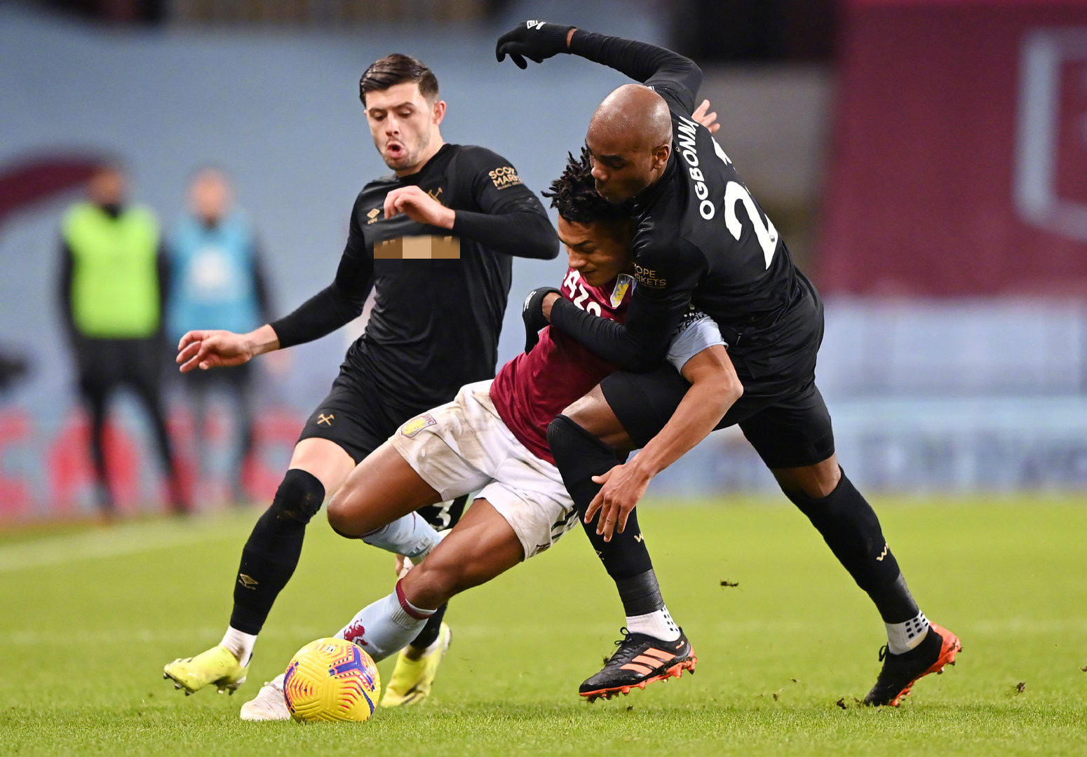 尤其是在 尤其是在